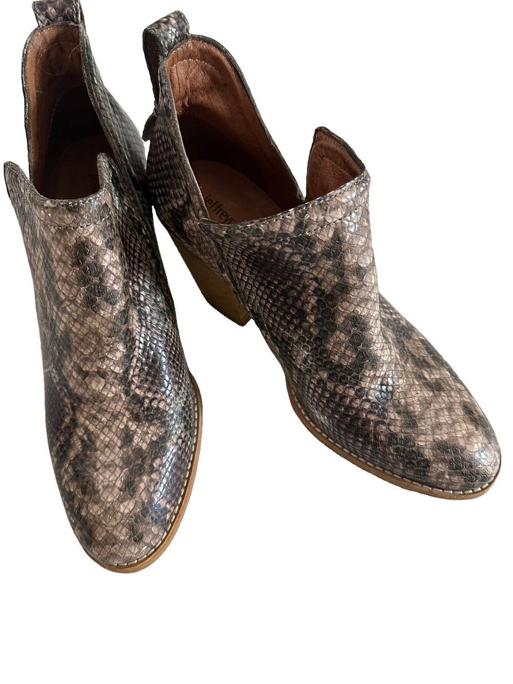 Jeffrey Campbell Rosalee Ankle Boot Womens 9 Snake Skin Leather Bootie Chelsea